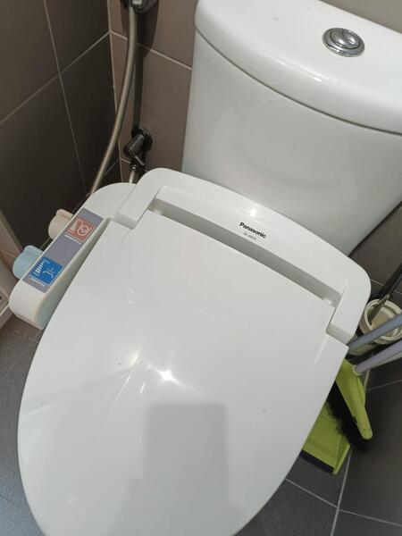 Service Residence for Sale at Mercu Summer Suites - Nicole Goh - Bathroom - PropertyGuru.com.my