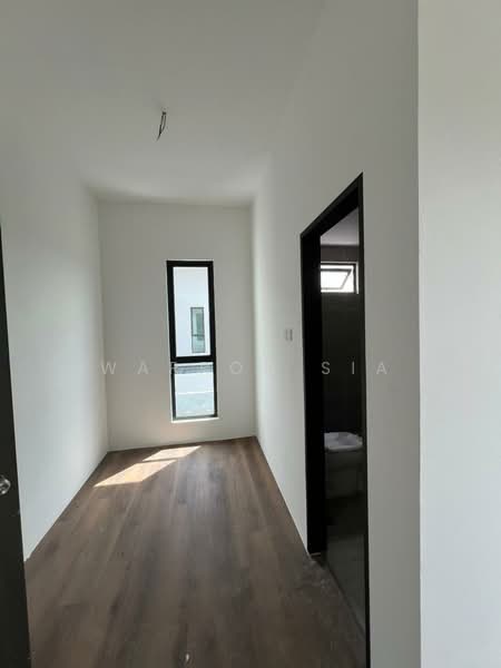 Rumah Berkembar untuk Dijual di Kung Phin (Kuching) - Warron Sia - PropertyGuru.com.my
