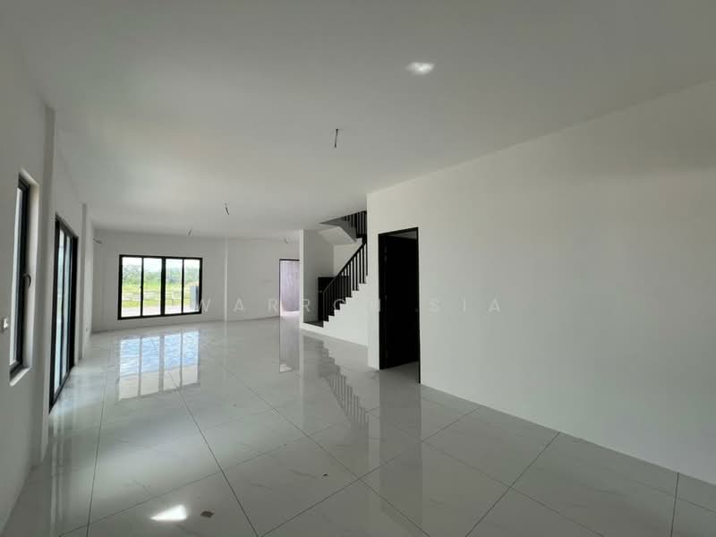Rumah Berkembar untuk Dijual di Kung Phin (Kuching) - Warron Sia - PropertyGuru.com.my