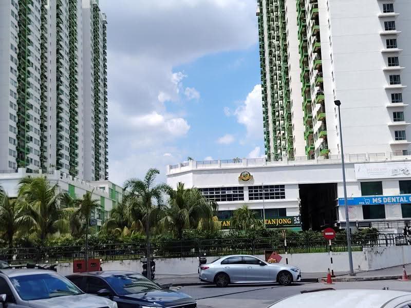 Kedai untuk Dijual di Parklane OUG (Kuala Lumpur) - MAN CHOW - Exterior - PropertyGuru.com.my