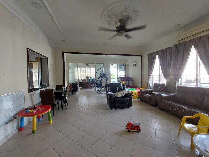 Sri Lojing Condominiums untuk Untuk Dijual - RM 700,000, Feb 2026 - Living Room - PropertyGuru.com.my