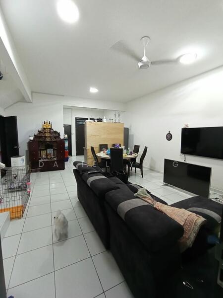 2-storey Terraced House for Sale in Taman Austin Duta (Tebrau) - Daniel Yong - Living Room - PropertyGuru.com.my