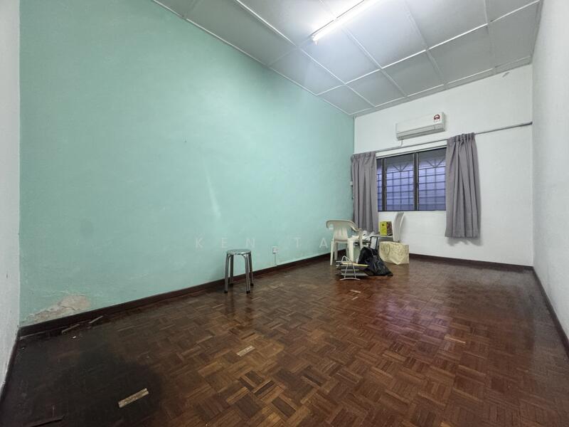 2-storey Terraced House for Sale in Seri Kembangan (Selangor) - KEN TAN - Interior - PropertyGuru.com.my