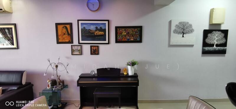 Condominium for Sale at Puteri Palma Condominiums - JUMIDAH (JUE) - Living Room - PropertyGuru.com.my