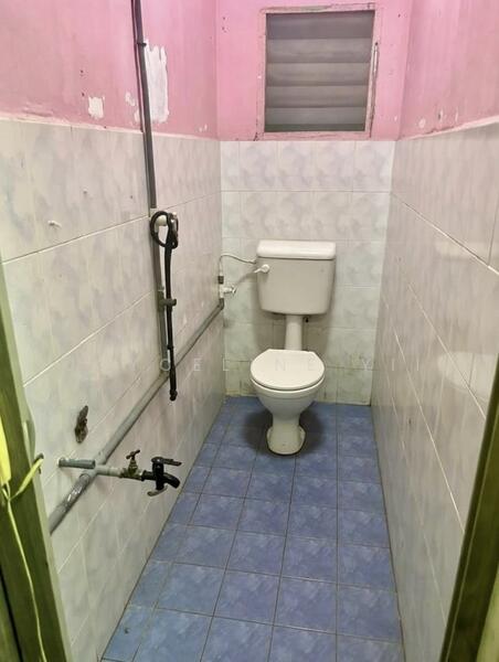 2-storey Terraced House for Sale in Taman Kota Masai (Pasir Gudang) - Joyceline Yii - Bathroom - PropertyGuru.com.my
