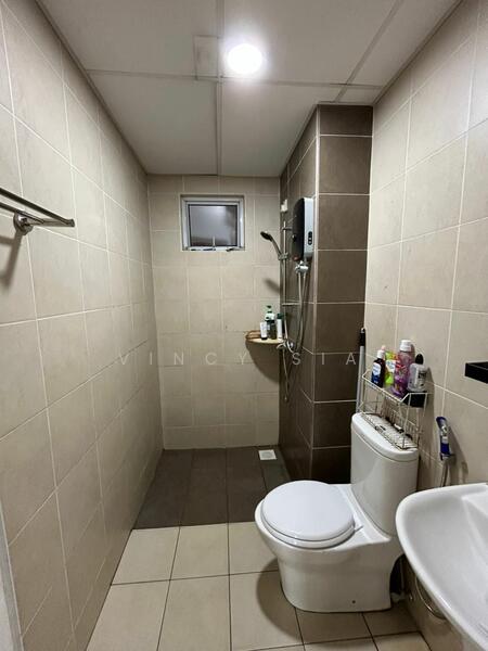 Pangsapuri Tanah Emas (Golden Sands) untuk Untuk Dijual - RM 420,000, Feb 2026 - Bathroom - PropertyGuru.com.my