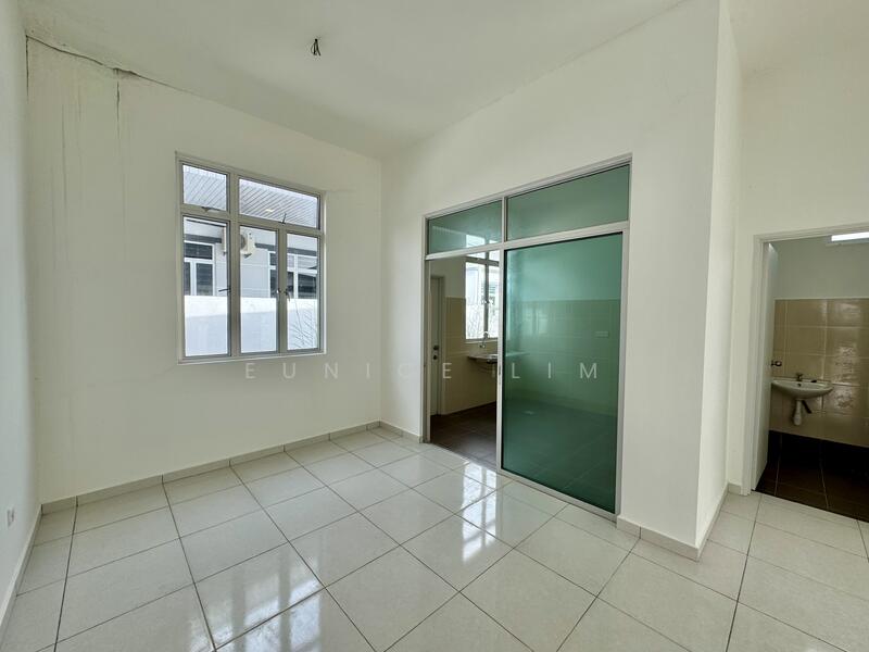 TAMAN SEROM PERDANA untuk Untuk Dijual - RM 520,000, Feb 2026 - Interior - PropertyGuru.com.my