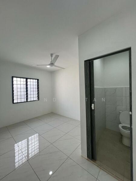 1-storey Terraced House for Sale in Taman Universiti (Skudai) - Sandra Tan - Interior - PropertyGuru.com.my