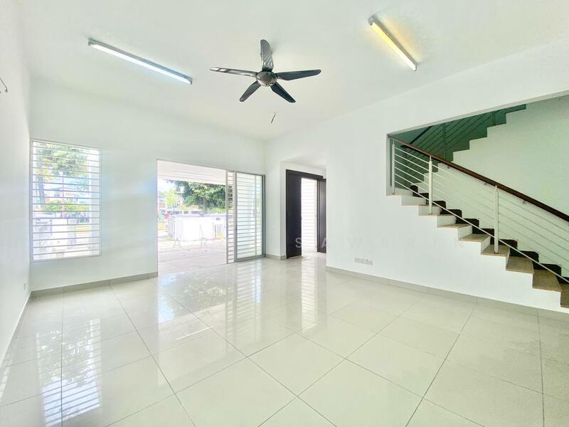 Terraced House for Sale in Alam Impian (Shah Alam) - muharni sawarin - Living Room - PropertyGuru.com.my