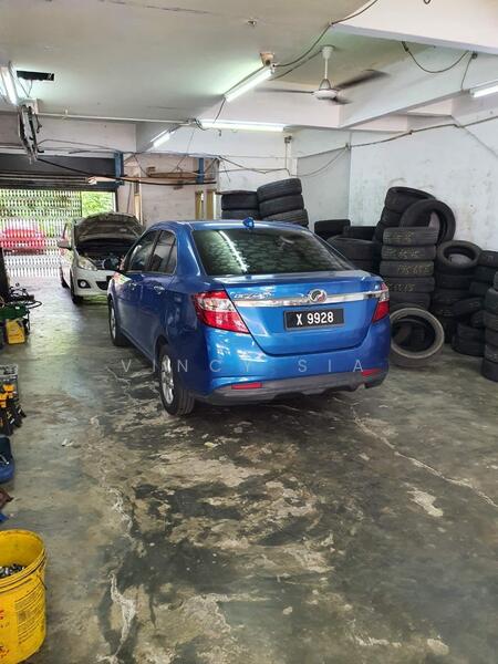 Shop for Sale in Taman Nusa Bestari (Iskandar Puteri (Nusajaya)) - Vincy Sia - Car Park - PropertyGuru.com.my