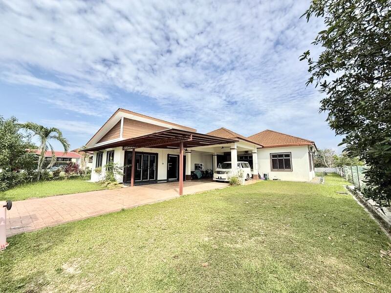 Idaman Villa Bandar Sri Sendayan untuk Untuk Dijual - RM 950,000, Feb 2026 - Exterior - PropertyGuru.com.my