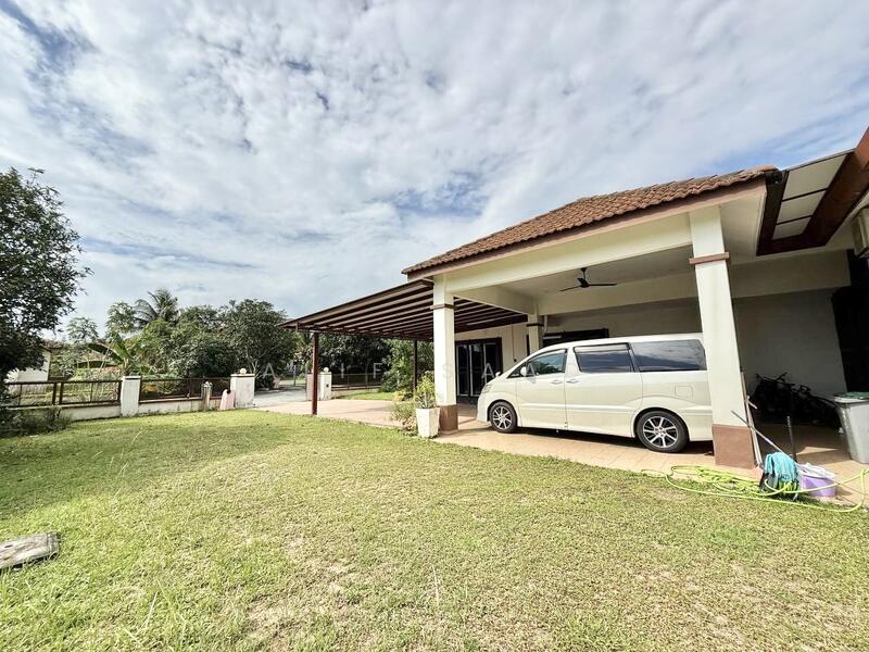 Idaman Villa Bandar Sri Sendayan untuk Untuk Dijual - RM 950,000, Feb 2026 - Exterior - PropertyGuru.com.my