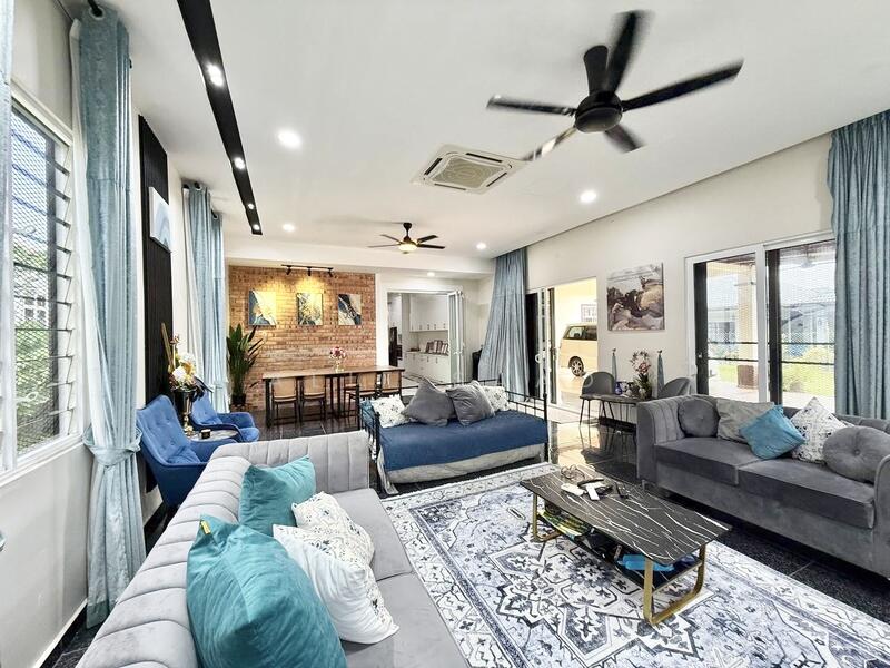 Idaman Villa Bandar Sri Sendayan untuk Untuk Dijual - RM 950,000, Feb 2026 - Living Room - PropertyGuru.com.my