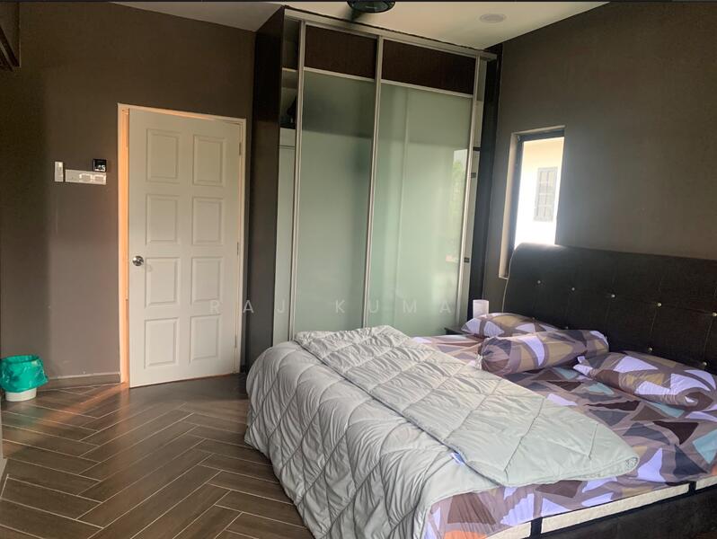 Semi-Detached House for Sale in Rawang (Selangor) - Raj Kumar - Bedroom - PropertyGuru.com.my