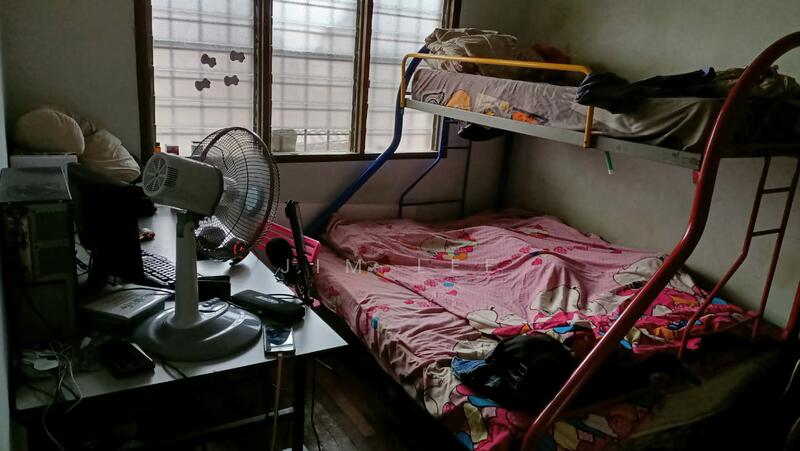 Rumah Bandar untuk Dijual di Taman Wangsa Permai (Kepong) - Jim Lee - Bedroom - PropertyGuru.com.my