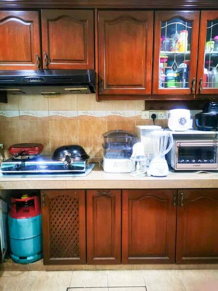 2-storey Terraced House for Sale in Seksyen 8 (Kota Damansara) - Mohamad Hanafi - Kitchen - PropertyGuru.com.my
