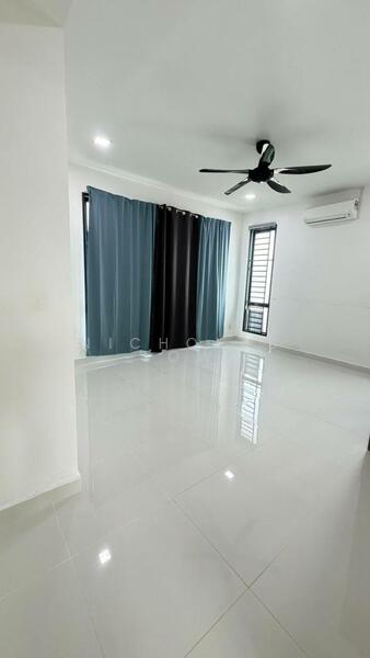 Austin Duta Mount Austin Corner Lot untuk Untuk Disewa - RM 2,500 /bulan, Feb 2026 - Interior - PropertyGuru.com.my