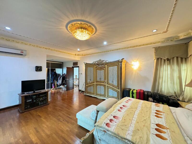 Bungalow for Sale in Setia Eco Park (Setia Alam) - Farid Zain - Bedroom - PropertyGuru.com.my