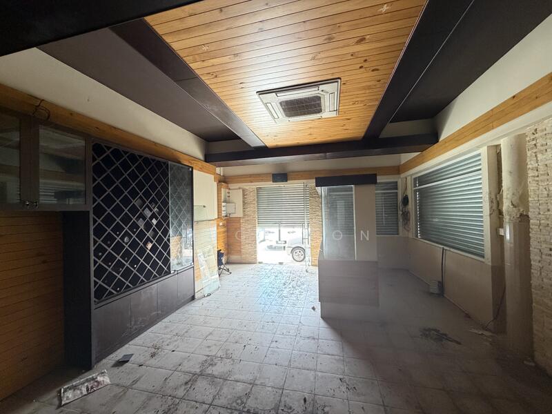 Shop for Rent in Kuching (Sarawak) - Alice Kon - Interior - PropertyGuru.com.my