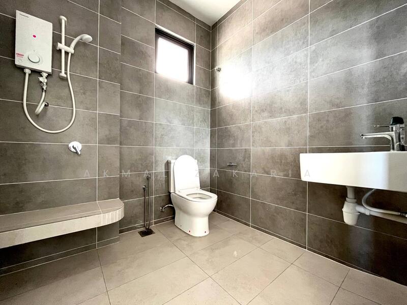 Semi-Detached House for Sale in Cyberjaya (Selangor) - Akmal Zakaria - PropertyGuru.com.my