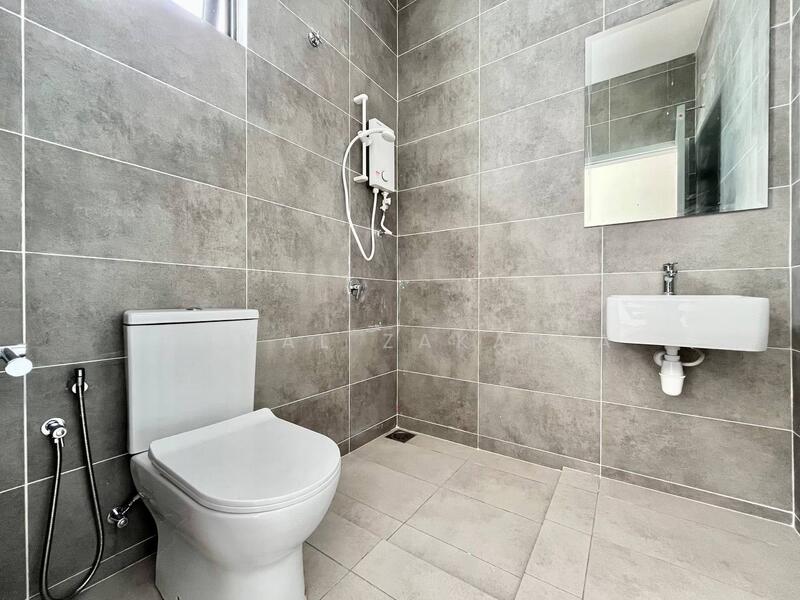 Semi-Detached House for Sale in Cyberjaya (Selangor) - Akmal Zakaria - PropertyGuru.com.my