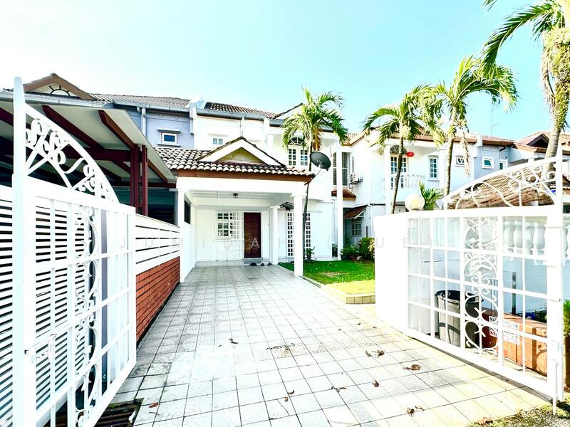 2-storey Terraced House for Sale in Usj 9 (Subang Jaya) - JUMIDAH (JUE) - Exterior - PropertyGuru.com.my