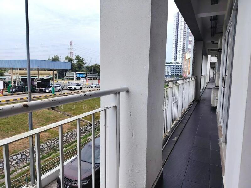 Office for Rent in Bandar Baru Bangi (Selangor) - Nurashekin . - Balcony - PropertyGuru.com.my