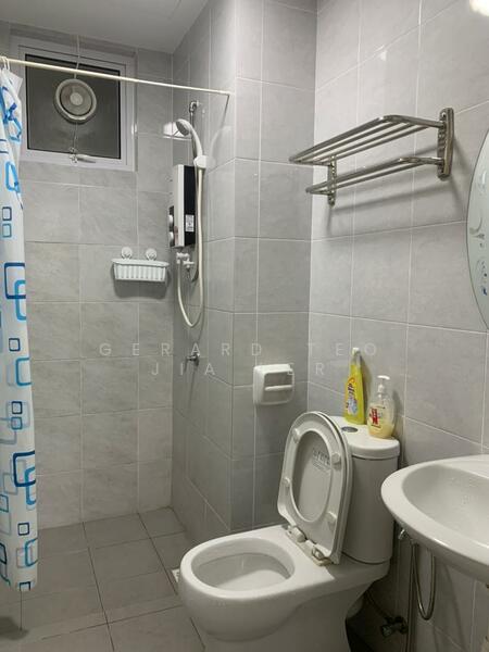 Condominium for Rent at i-Santorini - Gerard Teo Jia Ler - Bathroom - PropertyGuru.com.my