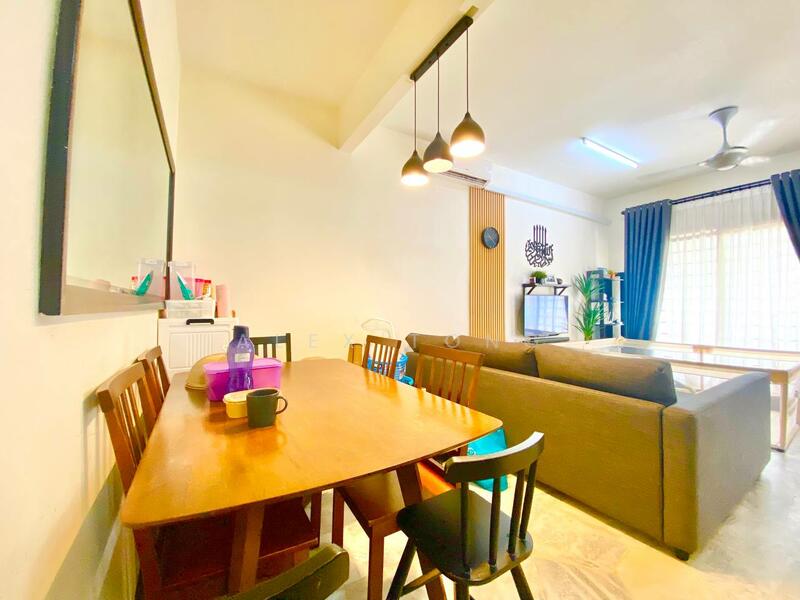 2-storey Terraced House for Sale in Subang Jaya (Selangor) - Alex Tong - Living Room - PropertyGuru.com.my