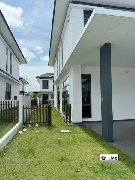 Bungalow for Sale in Setia Alam (Selangor) - Cassey Lim - Exterior - PropertyGuru.com.my
