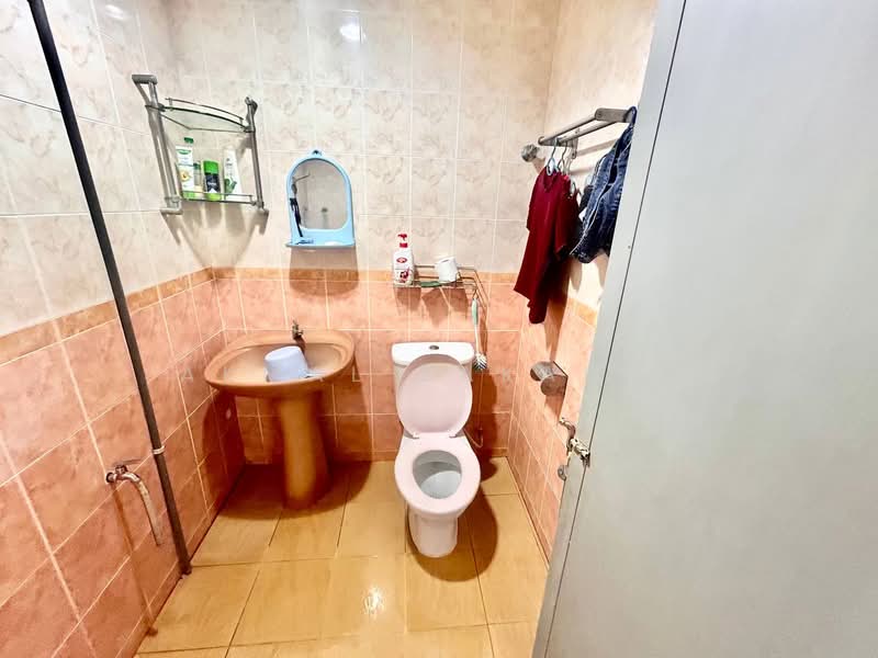 1-storey Terraced House for Sale in Batu 9 (Cheras) - Akmal Zakaria - PropertyGuru.com.my