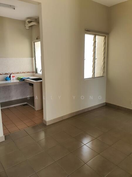 Condominium for Sale at Casa Puteri Condominium - Sally Yong - Kitchen - PropertyGuru.com.my