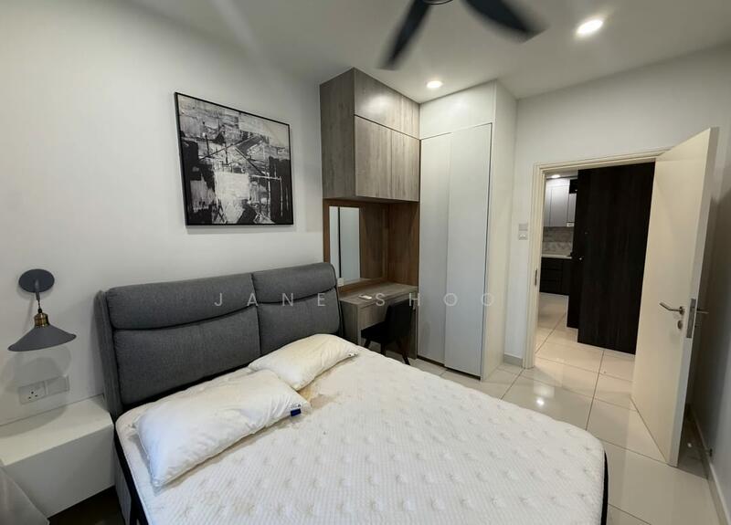 Condominium for Rent at Paraiso Residence @ The Earth - Jane Shoo - Bedroom - PropertyGuru.com.my