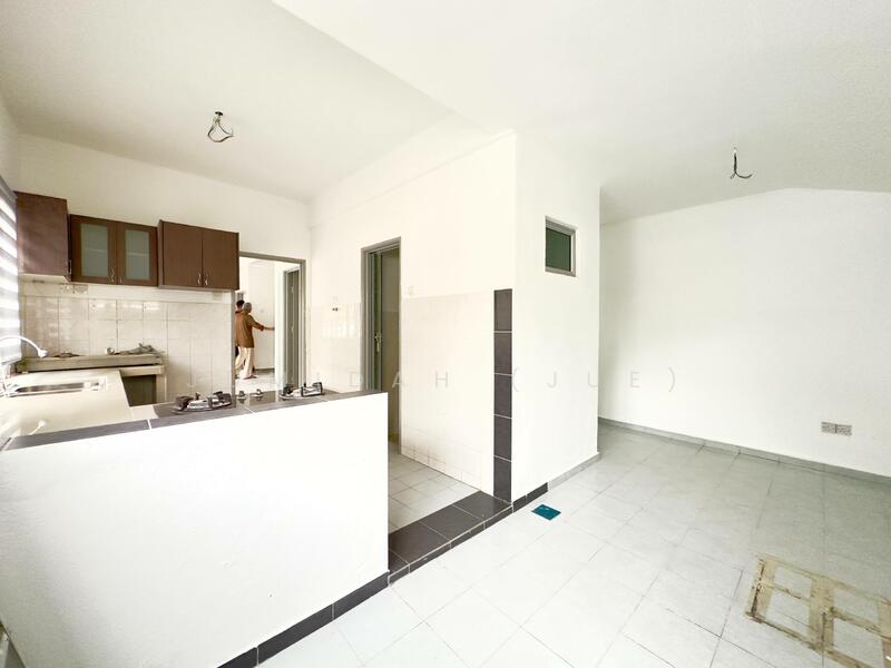 2-storey Terraced House for Sale in Sungai Buloh (Selangor) - JUMIDAH (JUE) - Kitchen - PropertyGuru.com.my