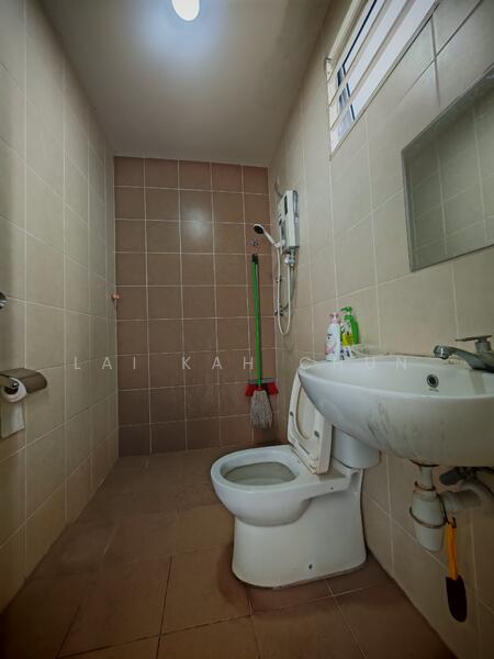 2-storey Terraced House for Sale in Seremban (Negeri Sembilan) - Lai Kah Chun - Bathroom - PropertyGuru.com.my