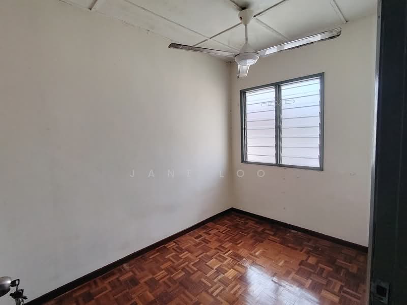 1-storey Terraced House for Rent in Taman Lestari Putra (Seri Kembangan) - Jane Loo - Interior - PropertyGuru.com.my