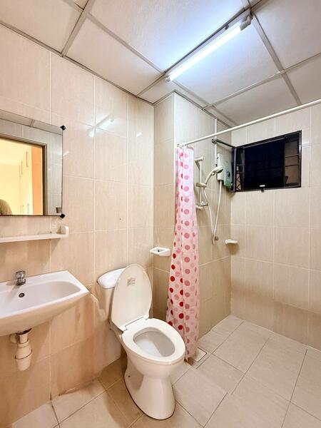 Condominium for Sale at Royal Domain Sri Putramas 2 - JUMIDAH (JUE) - Bathroom - PropertyGuru.com.my