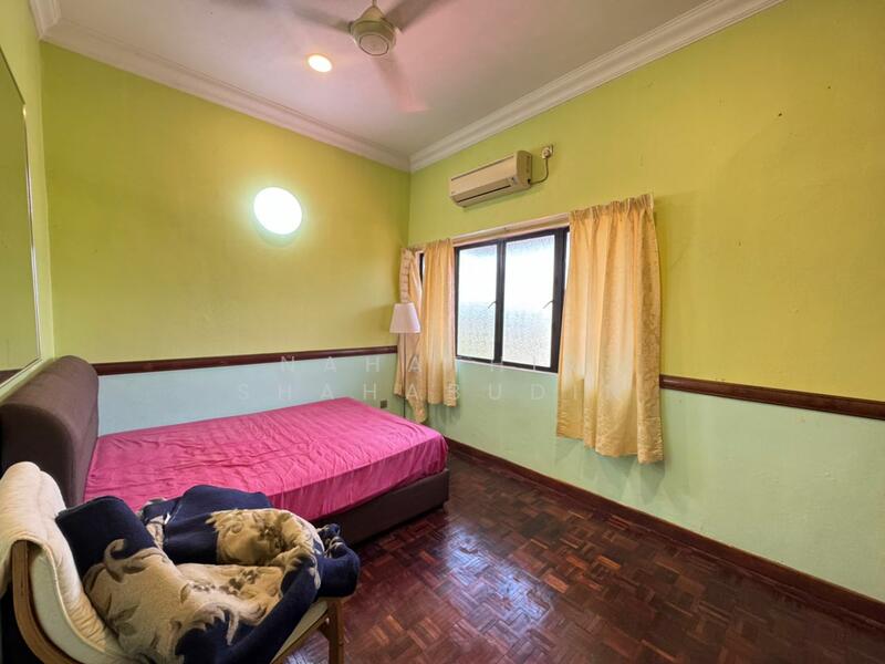 2-storey Terraced House for Sale in Seksyen 8 (Shah Alam) - Nahathir Shahabudin - Bedroom - PropertyGuru.com.my