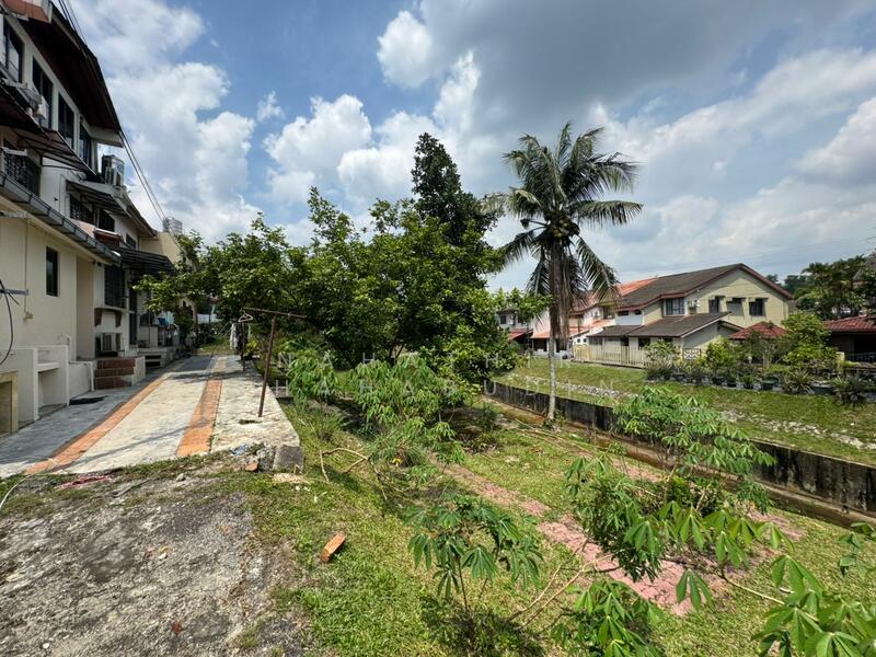 2-storey Terraced House for Sale in Seksyen 8 (Shah Alam) - Nahathir Shahabudin - Exterior - PropertyGuru.com.my