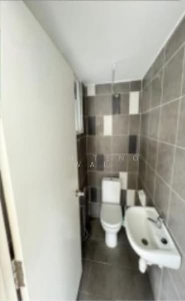 Shop / Office for Rent in Kajang (Selangor) - Wai Ann Teng - Bathroom - PropertyGuru.com.my