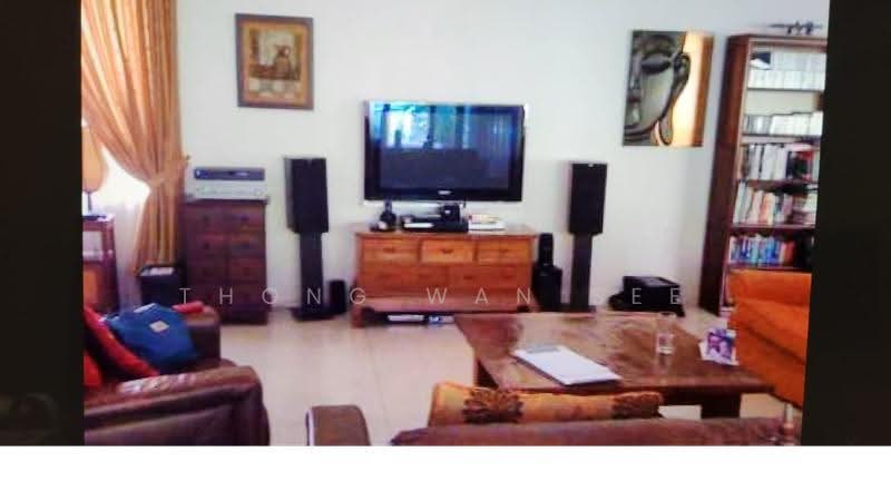 Bungalow House for Sale in Taman Tunku (Bukit Tunku (Kenny Hills)) - Thong Wan See - Living Room - PropertyGuru.com.my