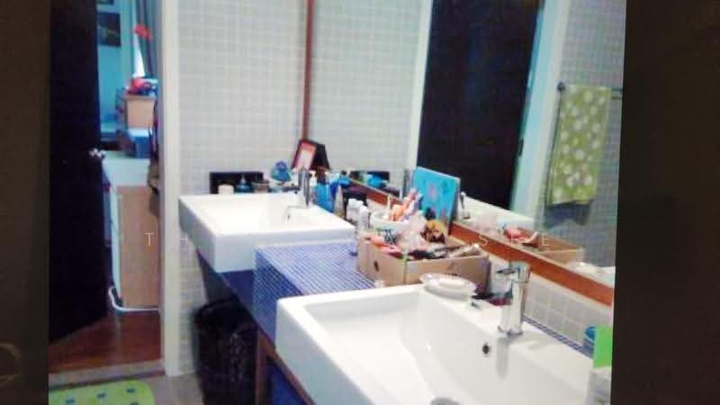 Bungalow House for Sale in Taman Tunku (Bukit Tunku (Kenny Hills)) - Thong Wan See - Bathroom - PropertyGuru.com.my