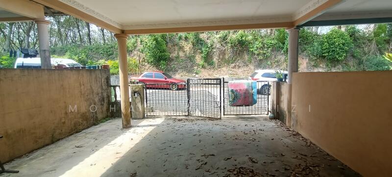 1-storey Terraced House for Sale in Taman Balok Jaya 2 (Sungai Karang) - Mohammad Azizi - Exterior - PropertyGuru.com.my