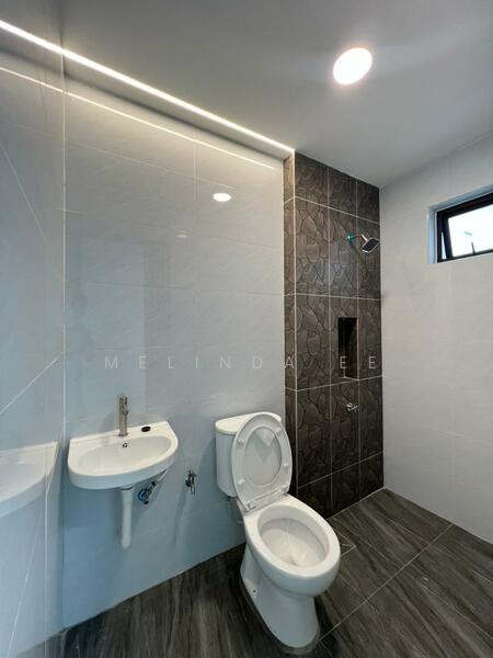 Taman Kebun Teh untuk Untuk Dijual - RM 1,780,000, Feb 2026 - Bathroom - PropertyGuru.com.my