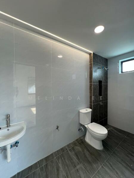 Taman Kebun Teh untuk Untuk Dijual - RM 1,780,000, Feb 2026 - Bathroom - PropertyGuru.com.my