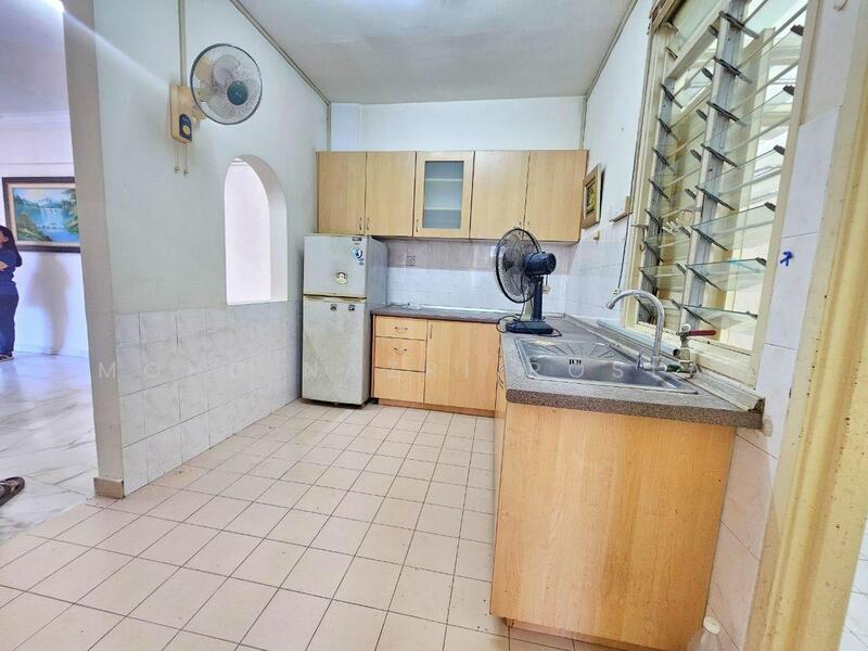 Pangsapuri Suria untuk Untuk Dijual - RM 220,000, Feb 2026 - Kitchen - PropertyGuru.com.my