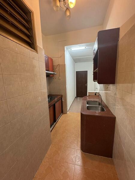 2-storey Terraced House for Sale in Bukit Indah (Iskandar Puteri (Nusajaya)) - Shilee . - Kitchen - PropertyGuru.com.my