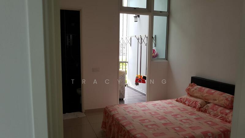 2-storey Terraced House for Sale in Taman Mount Austin (Tebrau) - Tracy Ong - Bedroom - PropertyGuru.com.my