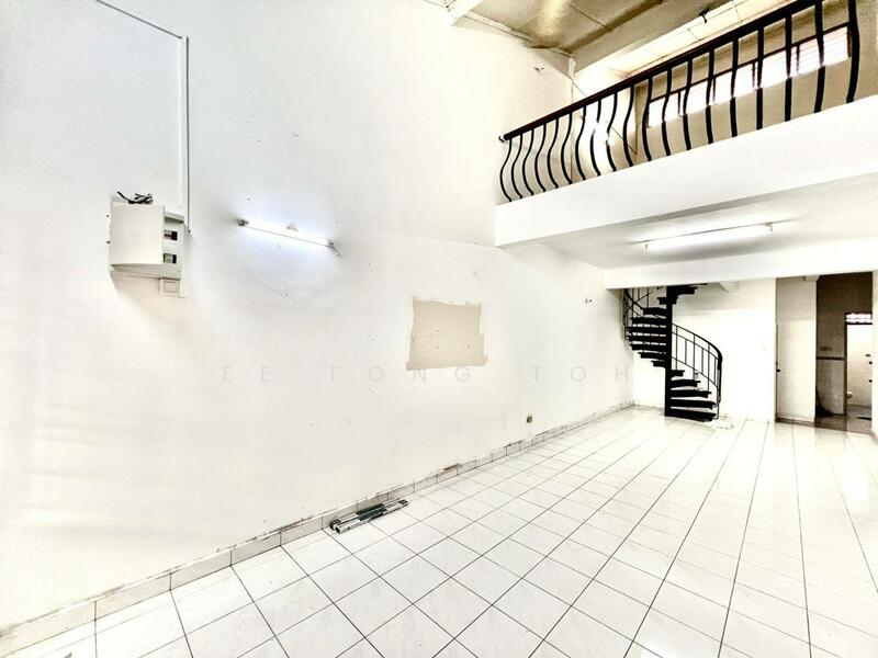 1-storey Terraced House for Sale in Taman Molek (Johor Bahru) - Ee Fong Toh - Interior - PropertyGuru.com.my