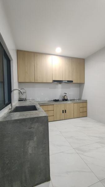 Single storey Tabuan jaya Kuching Sarawak for rent untuk Untuk Disewa - RM 2,200 /bulan, Feb 2026 - Kitchen - PropertyGuru.com.my